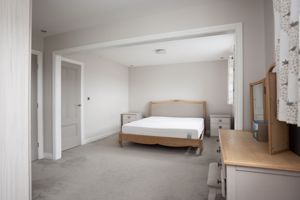 Photo 16- click for photo gallery